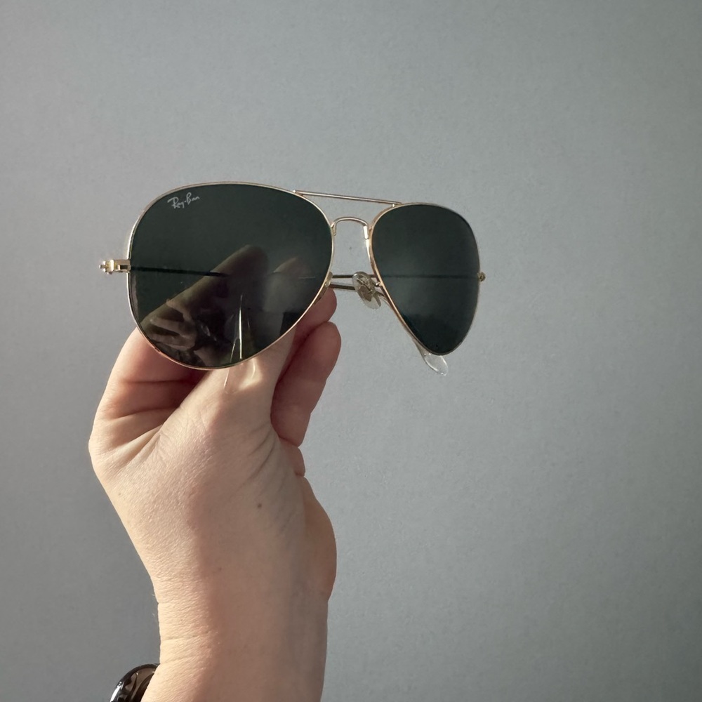 Ray-Ban Gold Frame Aviator Sunglasses - Picture 2 of 7
